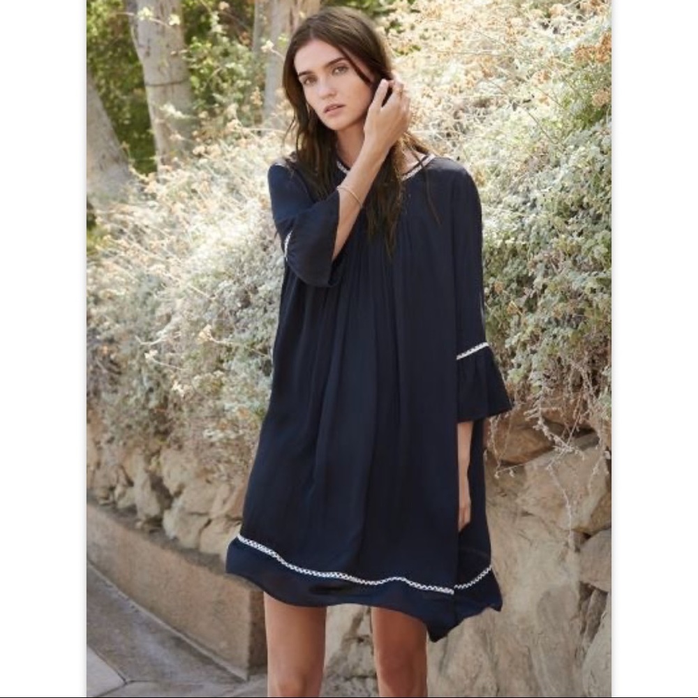 Velvet by Graham and Spencer Scoop Neck Pintuck Dress Size Small